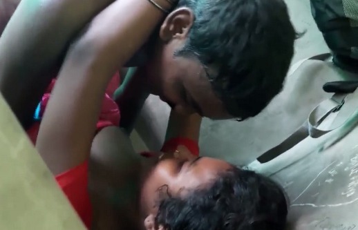 Dehati fuck video shared with desileak fans