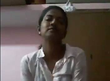 Desi girl naked solo selfie