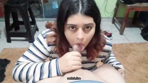 Cute Collage girl sucking big cock